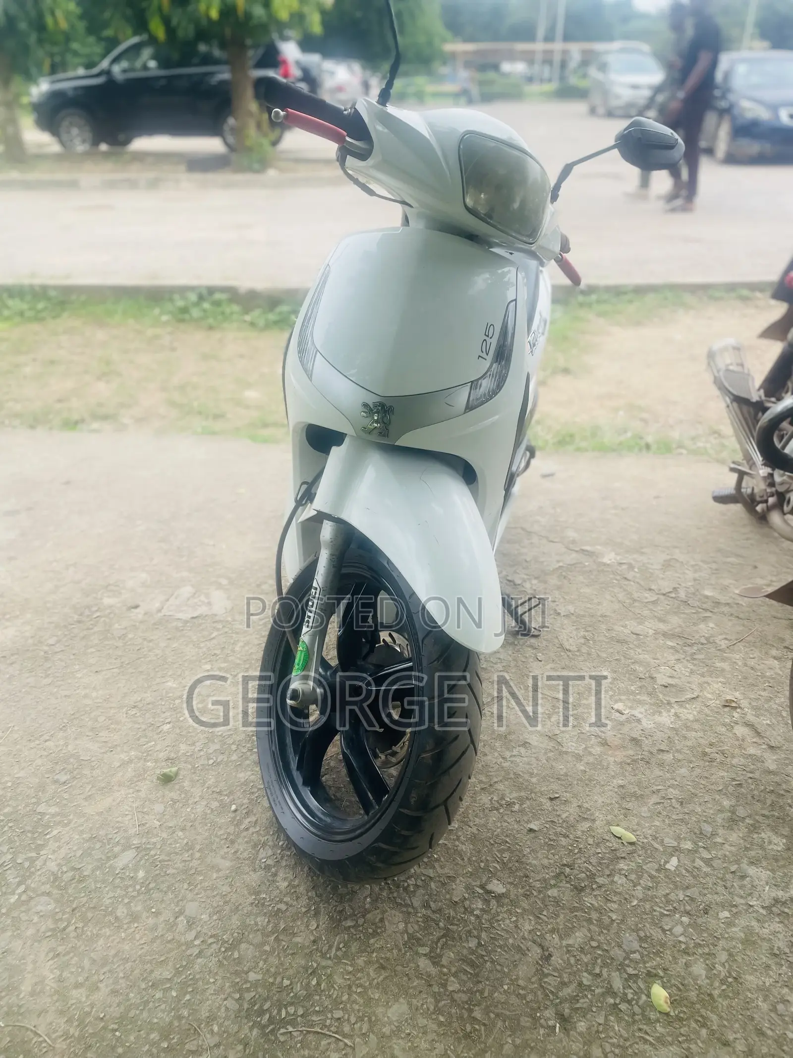 Peugeot Tweet 2020 White