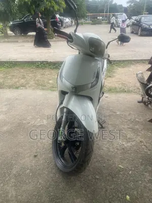 Peugeot Tweet 2020 White