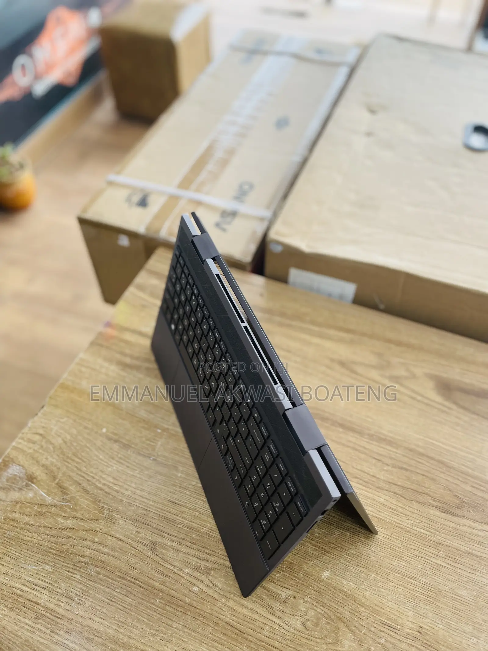 New Laptop HP Envy 15 16GB AMD Ryzen 5 SSD 256GB