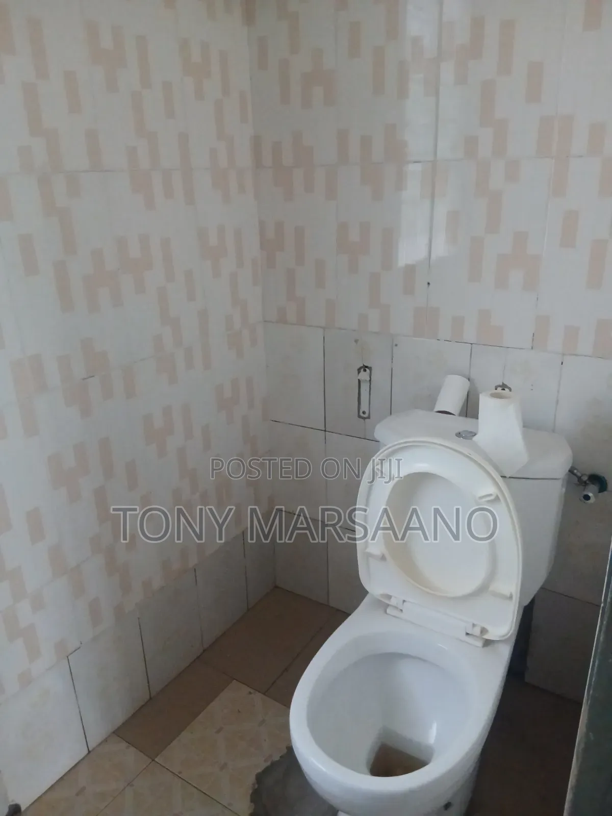 2bdrm Apartment in Haatso, Papao for rent