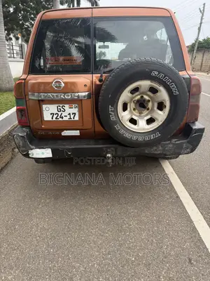 Nissan Patrol 3.0 GRX 2005 Brown