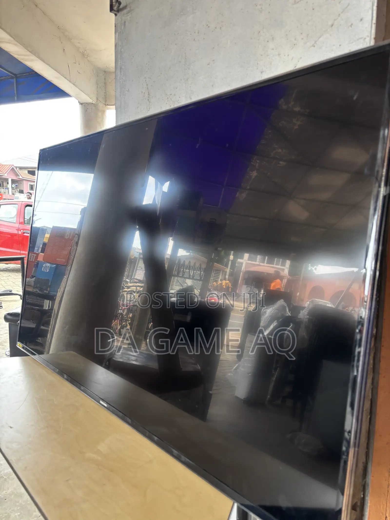 Samsung Smart 55 Inch’s Television