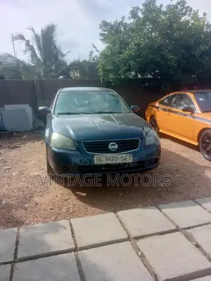 Nissan Altima 2005 Black