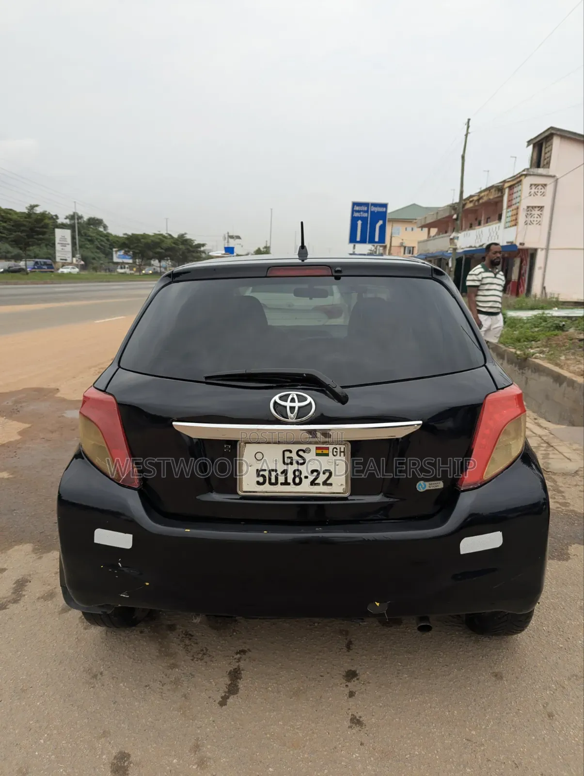 Toyota Vitz 2012 Black