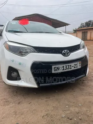 Toyota Corolla 2016 White