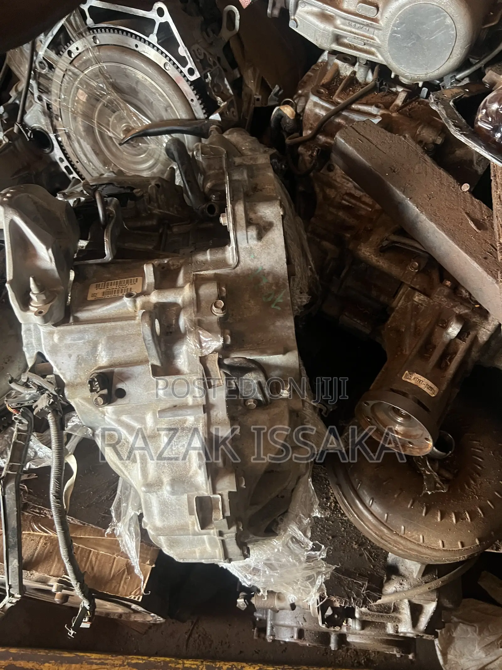 Bring Your Car Gear Box for Service and Repair