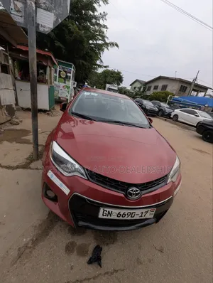 Toyota Corolla 2014 Red
