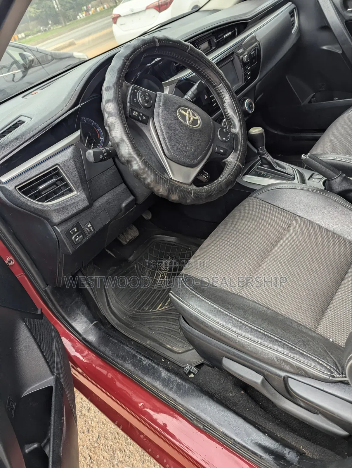 Toyota Corolla 2014 Red