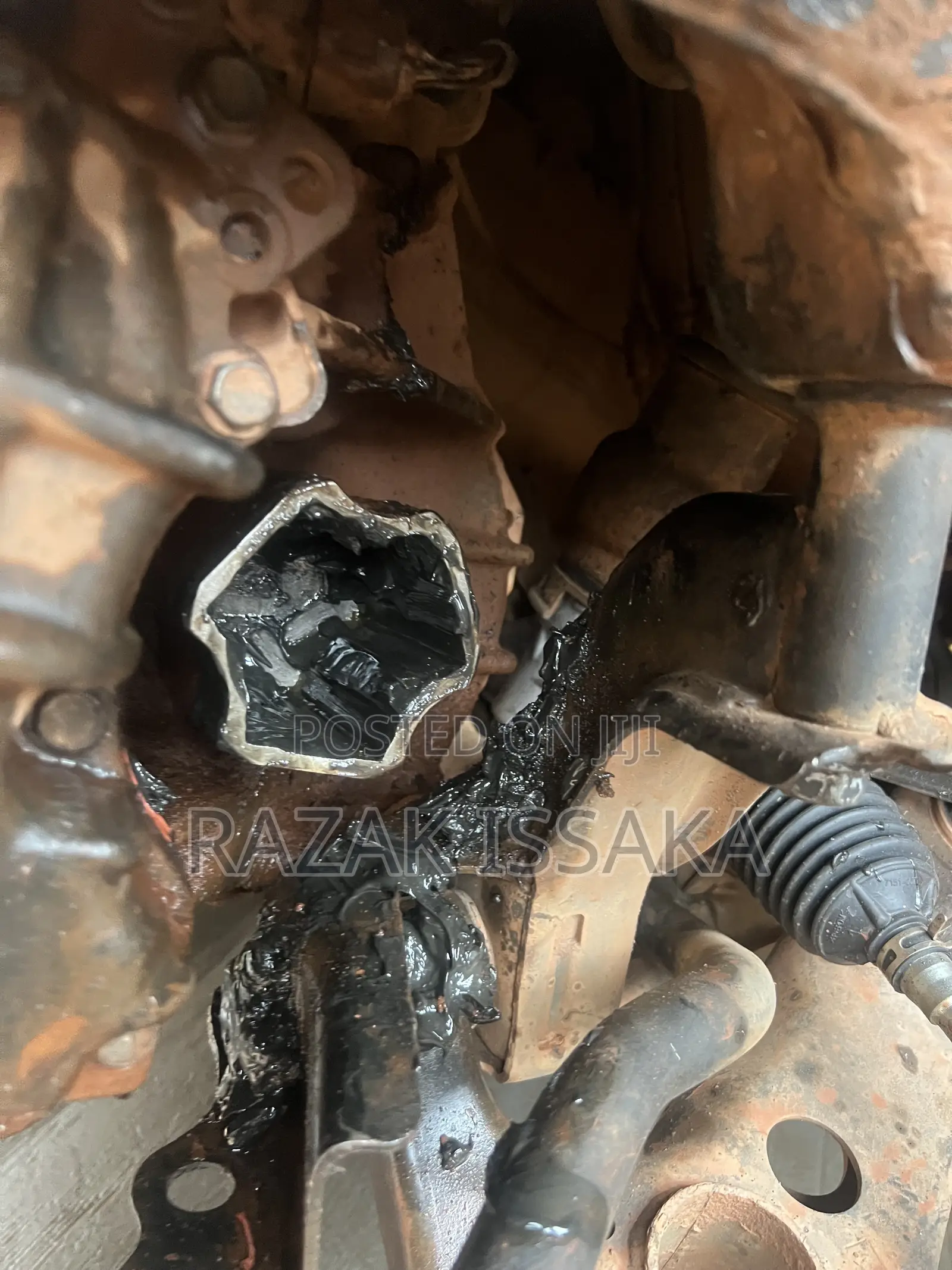 Bring Your Car Gear Box for Service and Repair