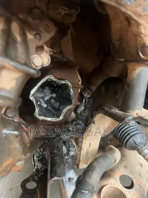 Bring Your Car Gear Box for Service and Repair