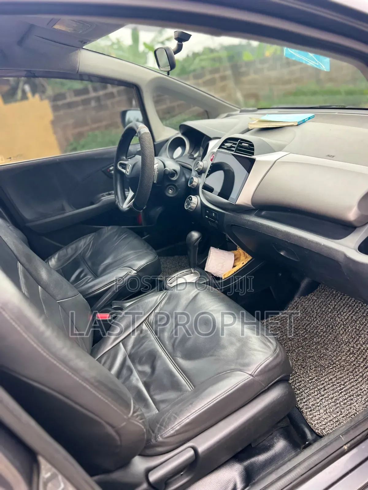 Honda Fit 2012 Gray