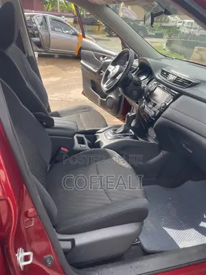 Nissan Rogue SV AWD 2018 Red
