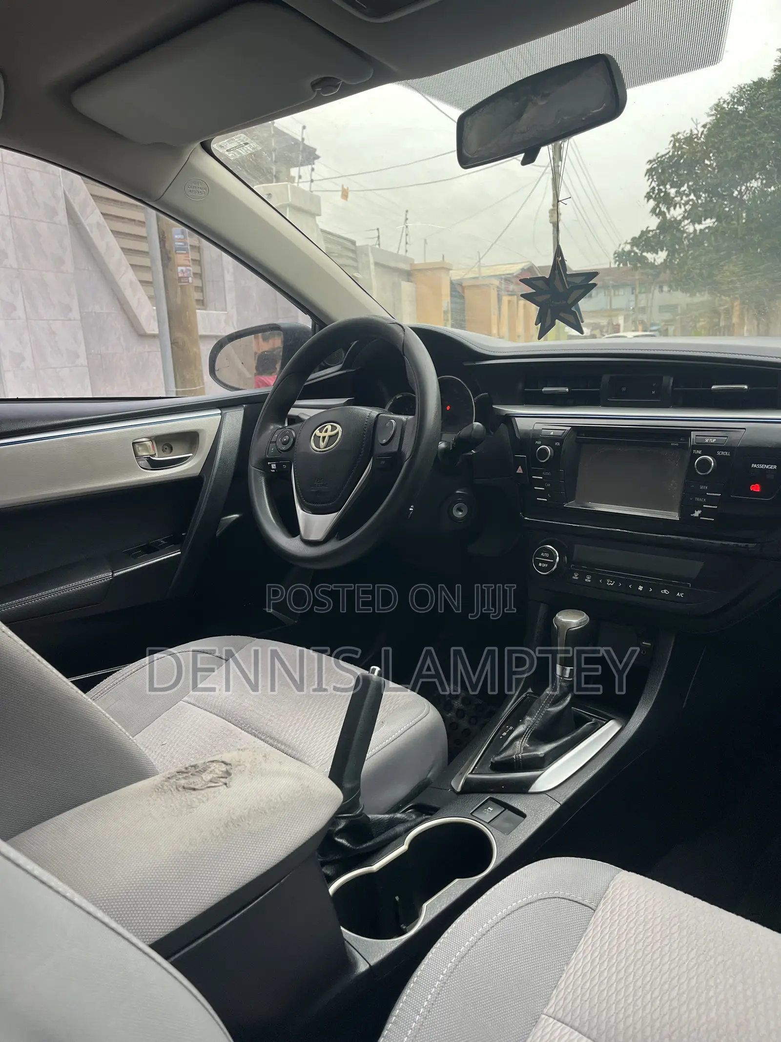 Toyota Corolla 2015 Silver