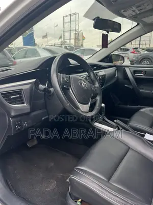 Toyota Corolla S w/Special Edition Pkg (1.8L 4cyl CVT) 2016 White