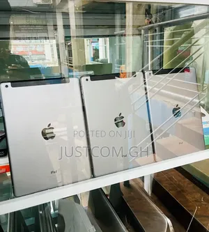Apple iPad Wi-Fi +3G 64 GB Gray