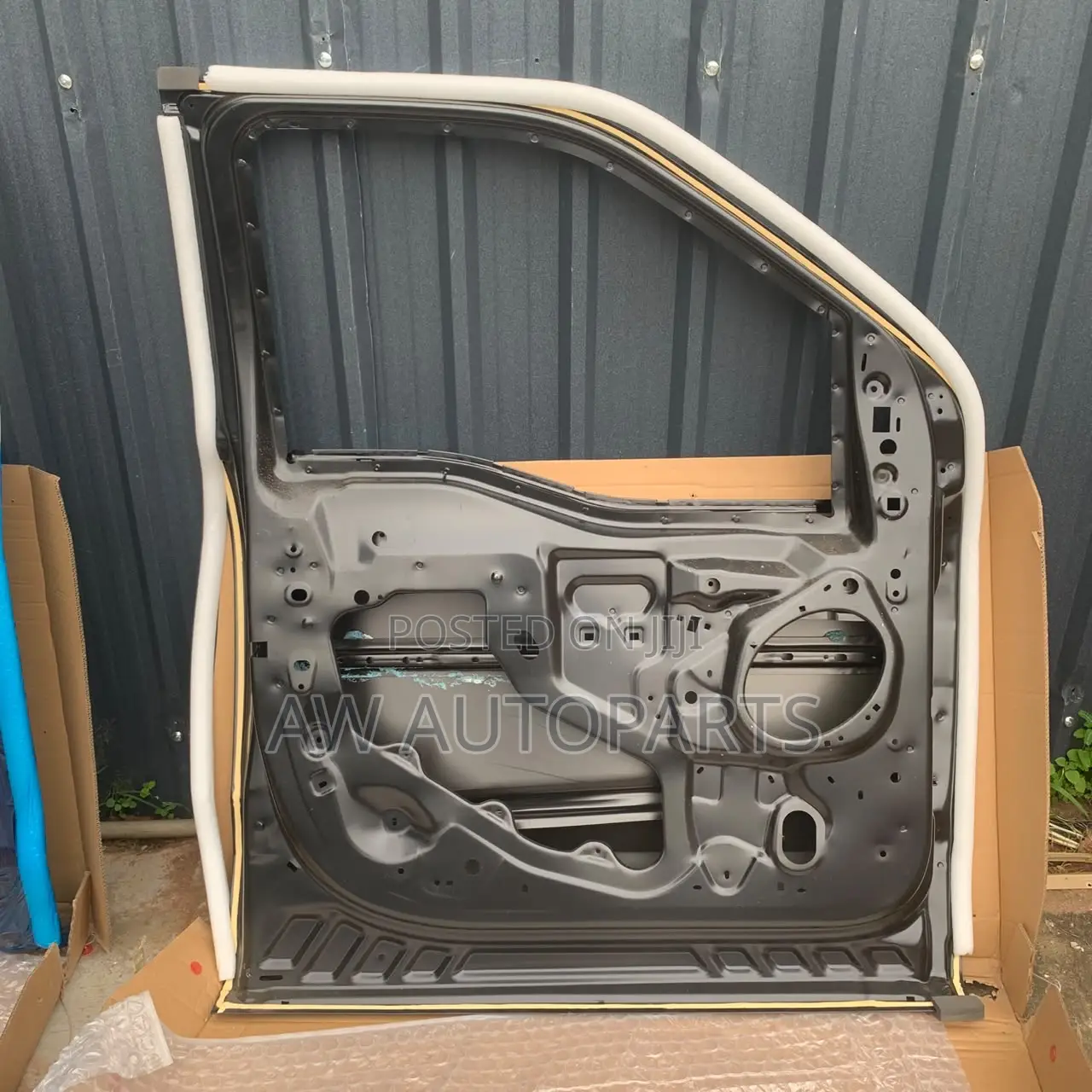 Ford F150 2022 Doors