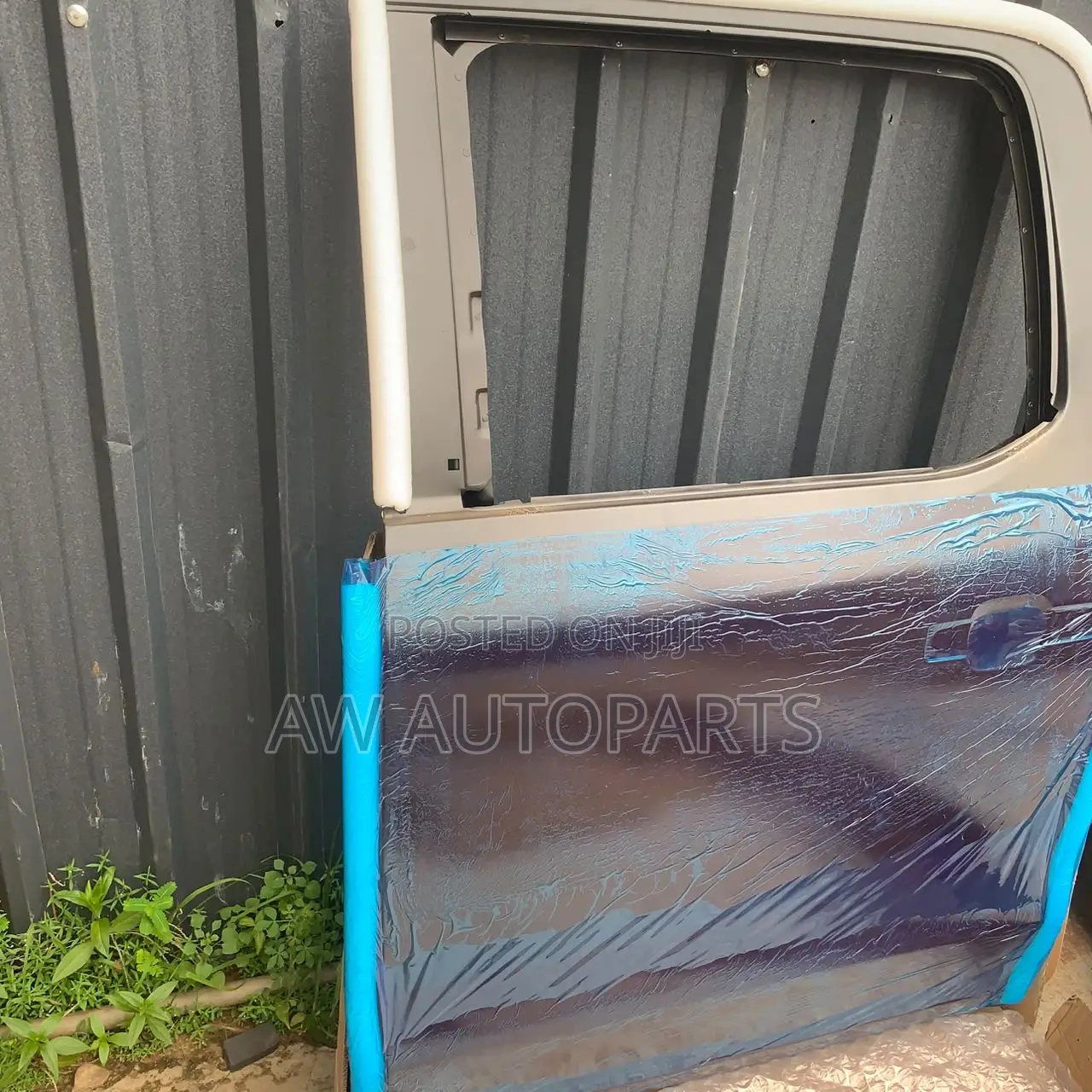 Ford F150 2022 Doors