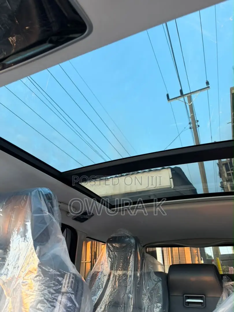 Rover Land 2019 White