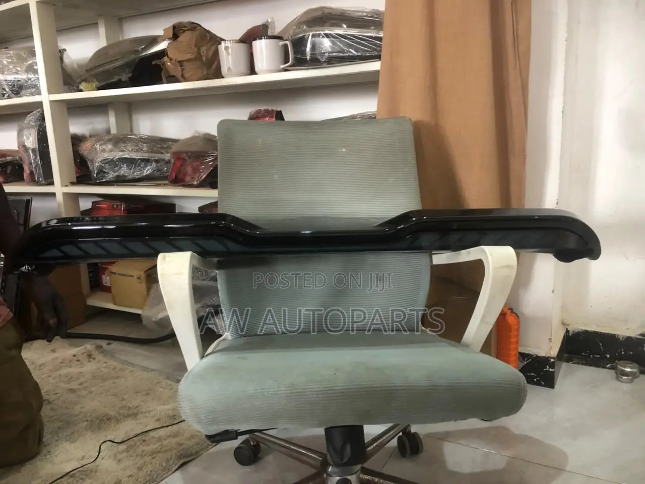 Mitsubishi Pajero Boot Spoiler