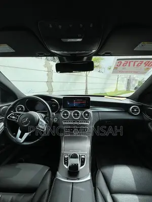 Mercedes-Benz C300 2021 Silver