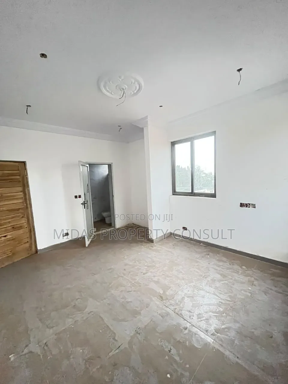 2bdrm Apartment in Madina, Estate for rent