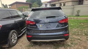 Hyundai Santa Fe 2016 Gray