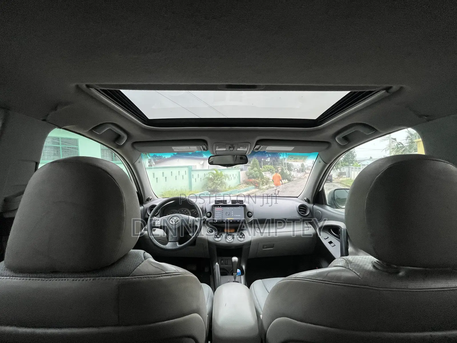 Toyota RAV4 2011 White