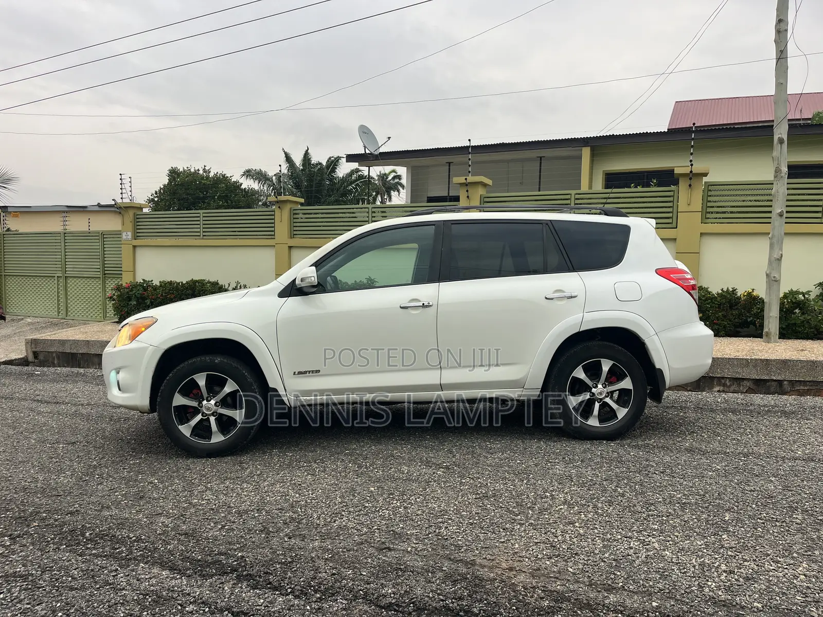 Toyota RAV4 2011 White