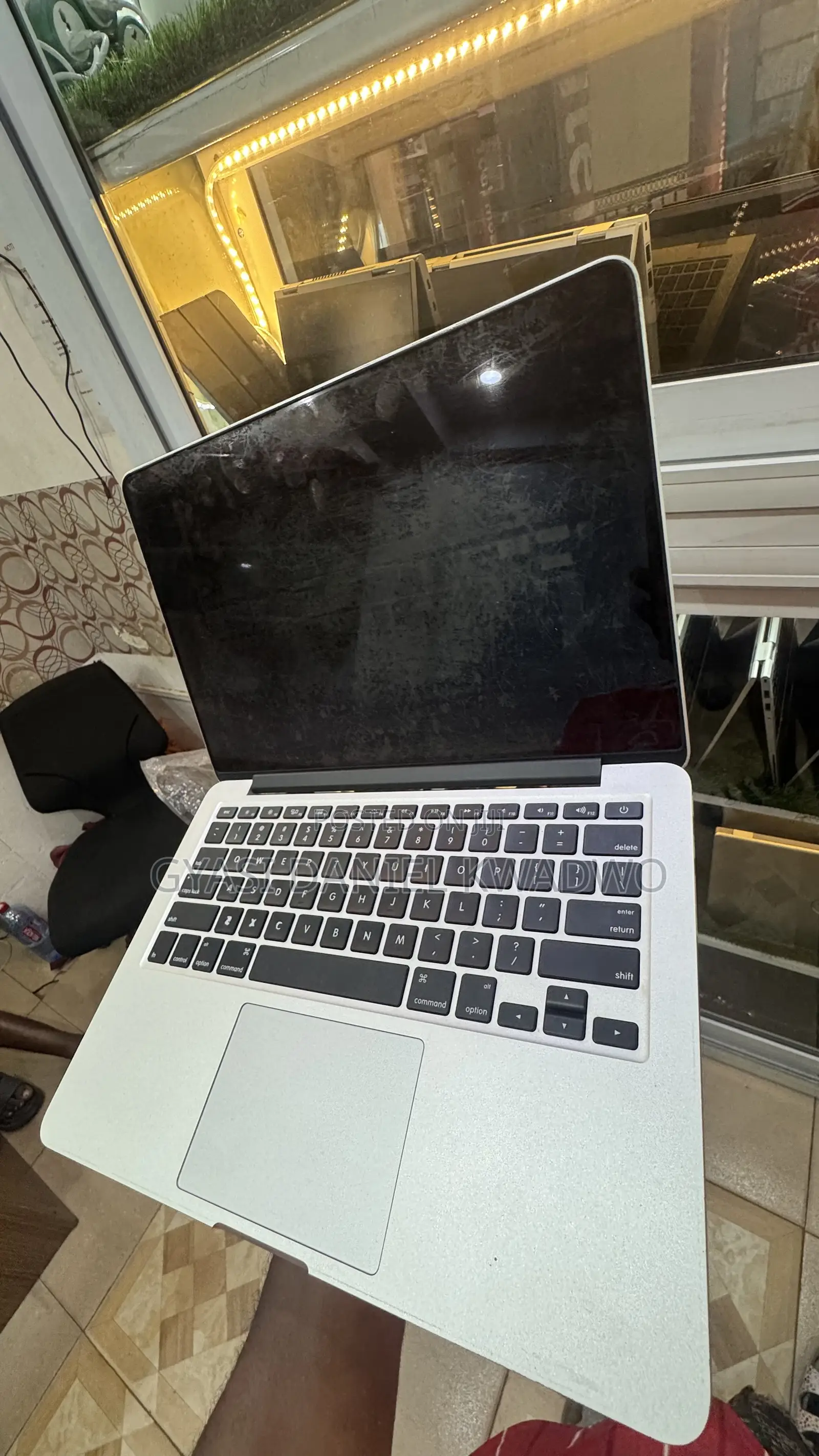 Laptop Apple MacBook Pro 2015 8GB Intel Core i5 SSD 256GB
