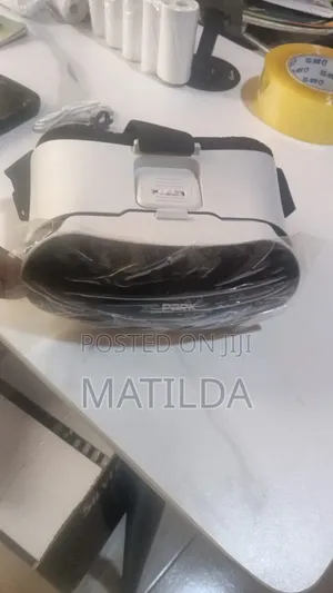 Virtual Reality Glass