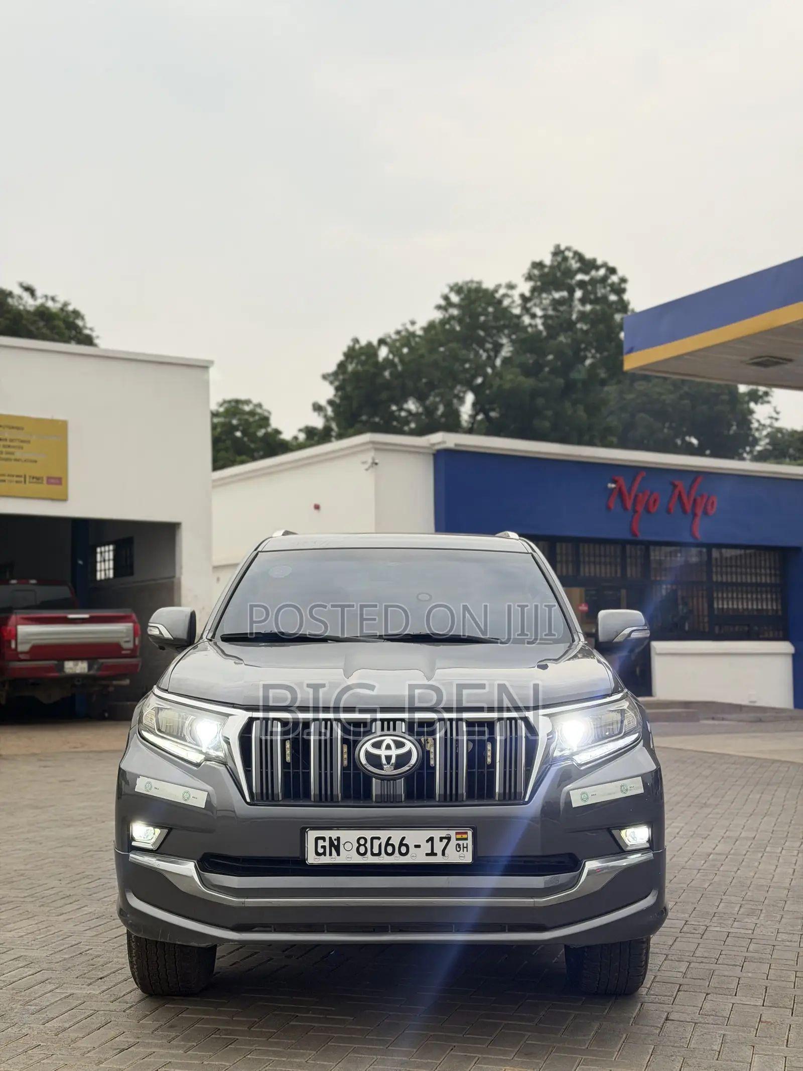 Toyota Land Cruiser Prado 4.0 2017 Gray