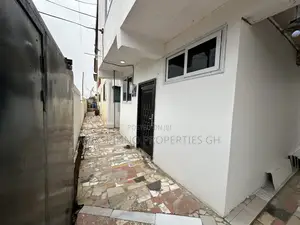 1bdrm Apartment in Maxspinno Properties, School Junction for rent