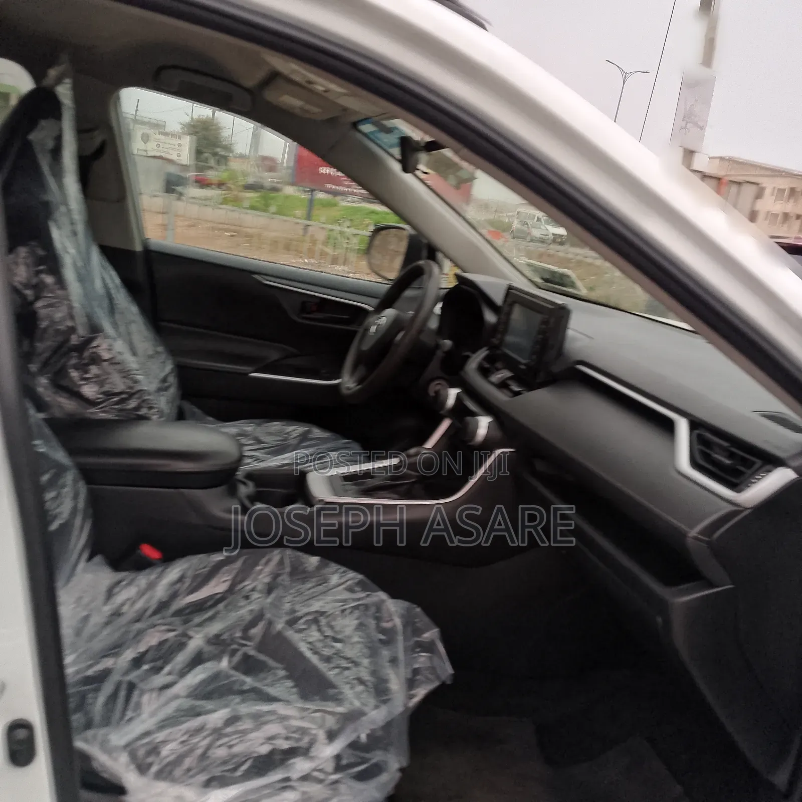 Toyota RAV4 2020 White
