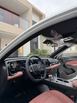 New Changan X5 Plus 1.5 Blue Core FWD 2025 White