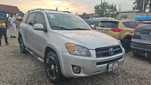 Toyota RAV4 2012 Silver