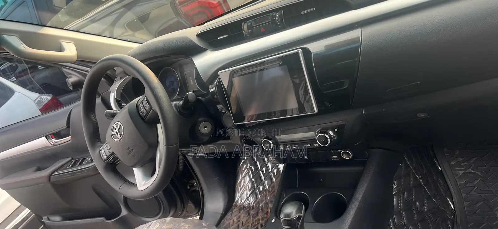 Toyota Hilux 2017 Black