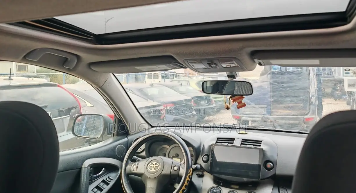 Toyota RAV4 2012 Silver