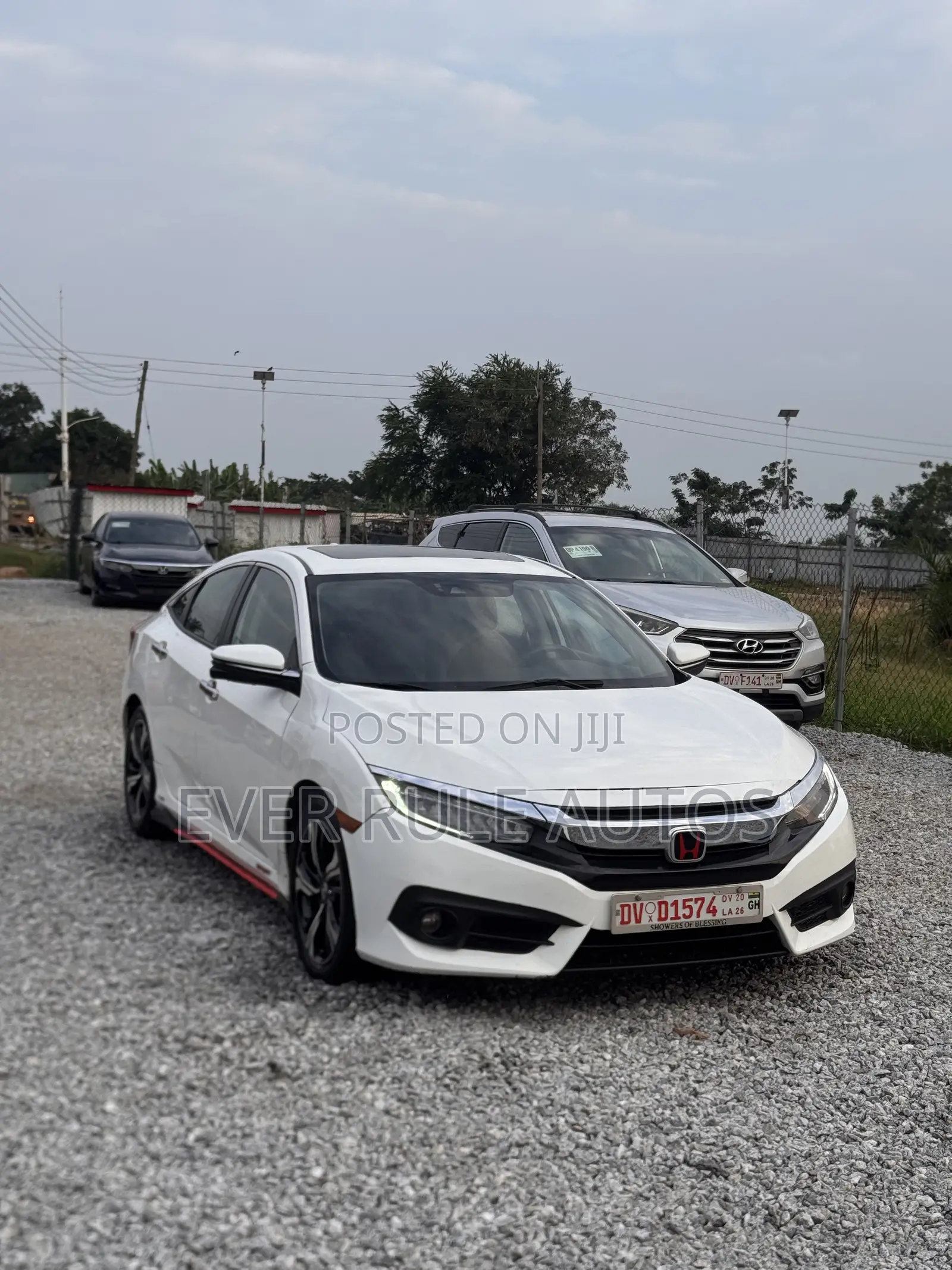 Honda Civic Touring 4dr Sedan (1.5L 4cyl) 2016 White