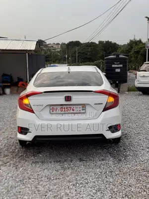 Honda Civic Touring 4dr Sedan (1.5L 4cyl) 2016 White