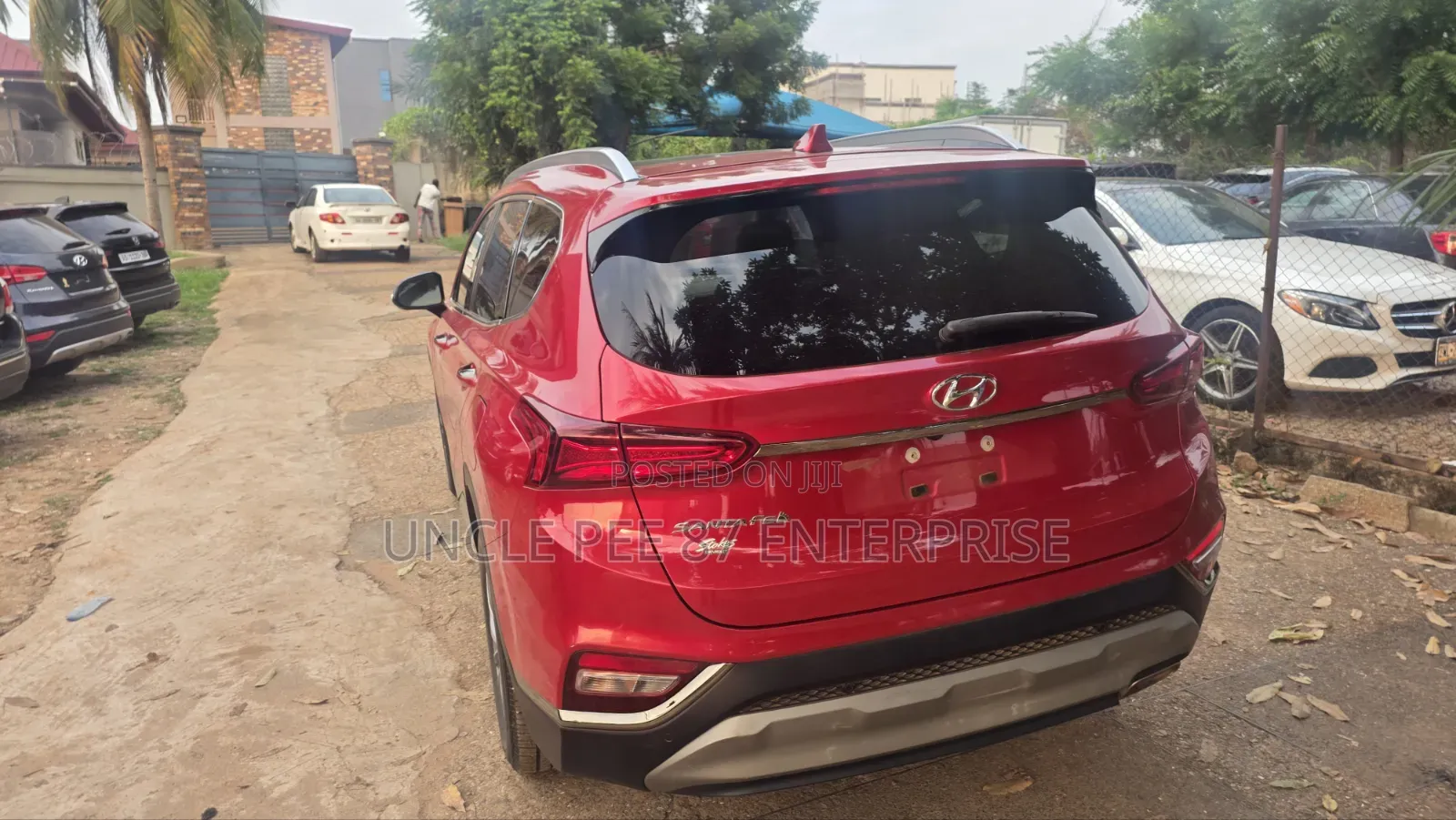 Hyundai Santa Fe 2021 Red