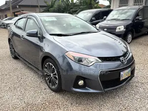 Toyota Corolla S 4dr Sedan (1.8L 4cyl CVT) 2015 Gray