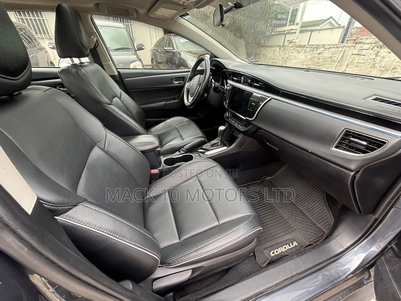 Toyota Corolla S 4dr Sedan (1.8L 4cyl CVT) 2015 Gray