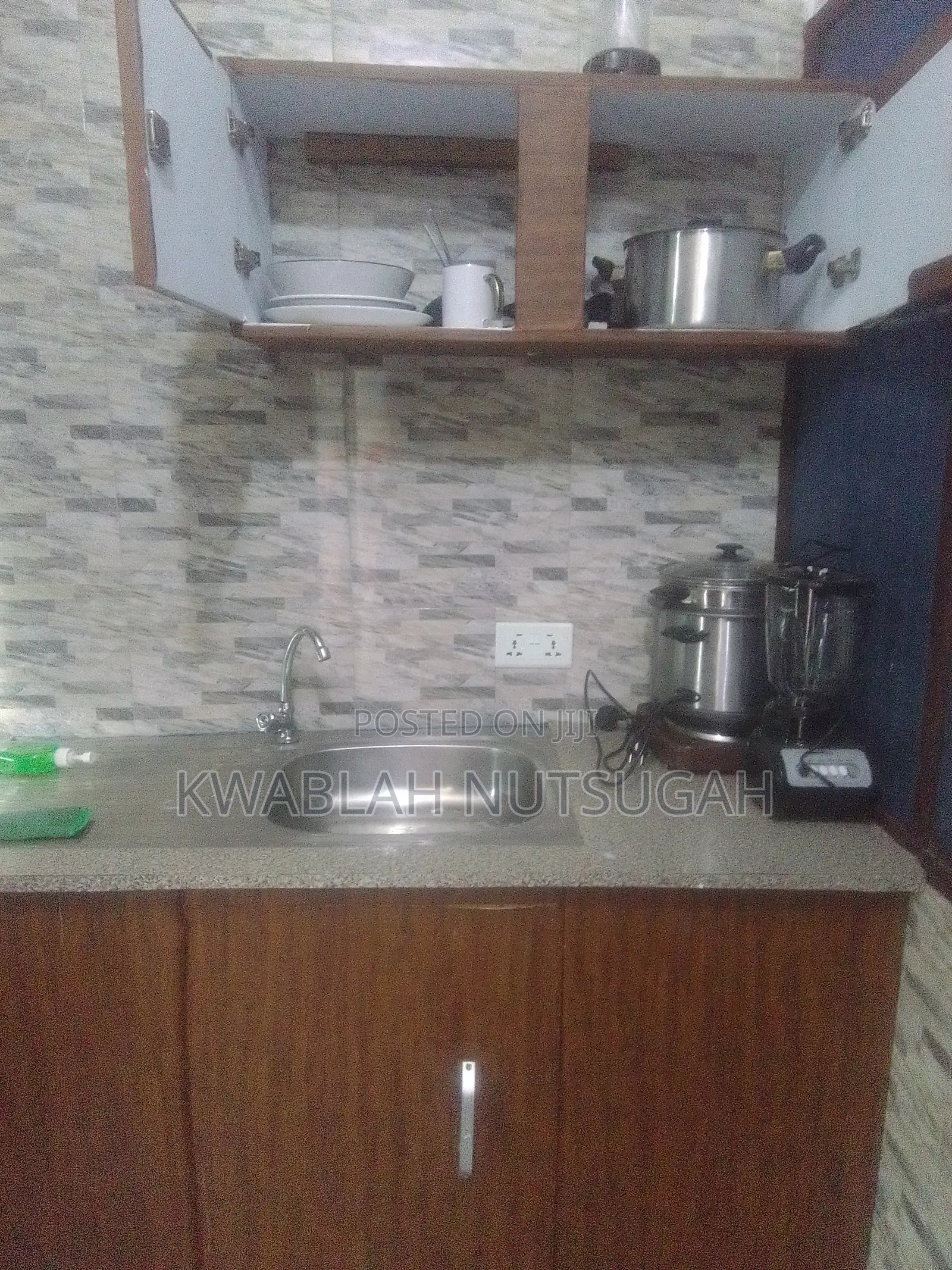 Nice Furnished Single Room Apartment for Short Stay at Nungua Barrier