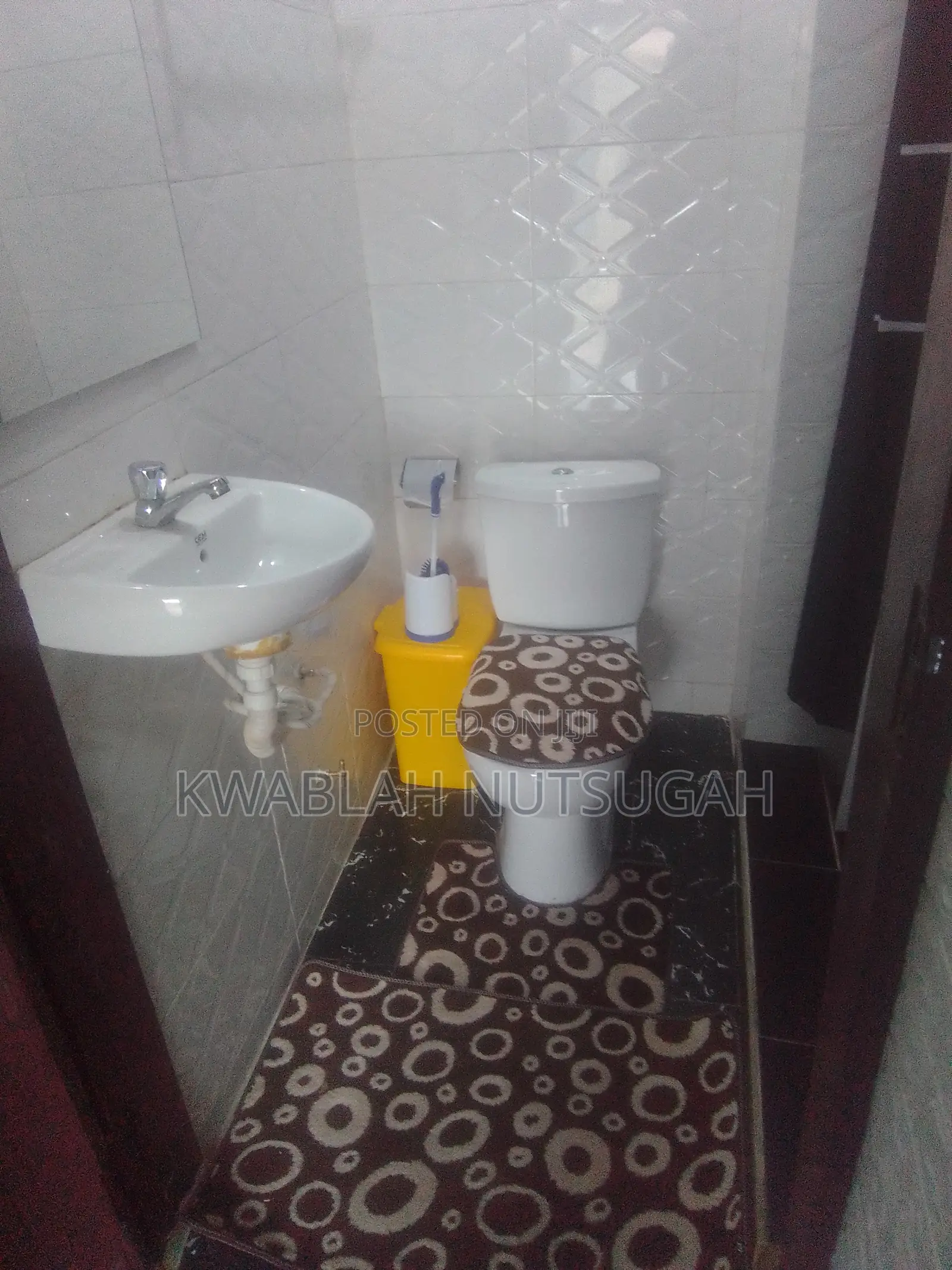 Nice Furnished Single Room Apartment for Short Stay at Nungua Barrier
