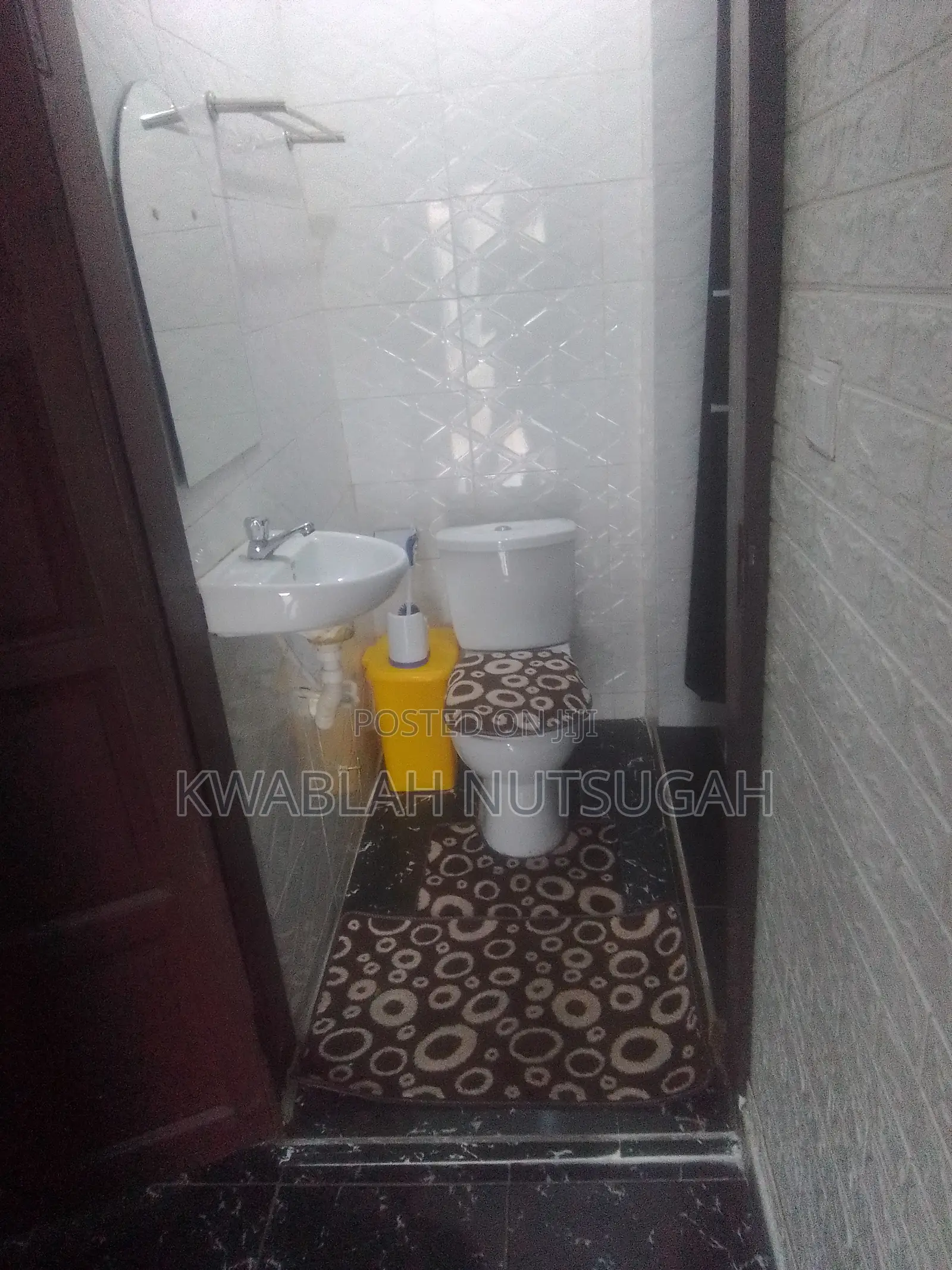 Nice Furnished Single Room Apartment for Short Stay at Nungua Barrier