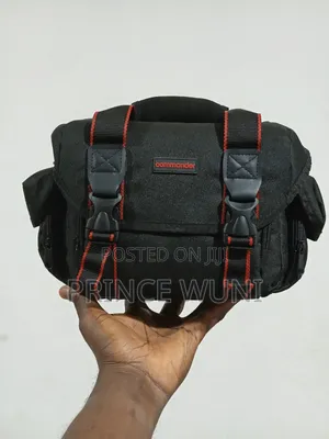 Commander DSLR Camera Bag – Almost New