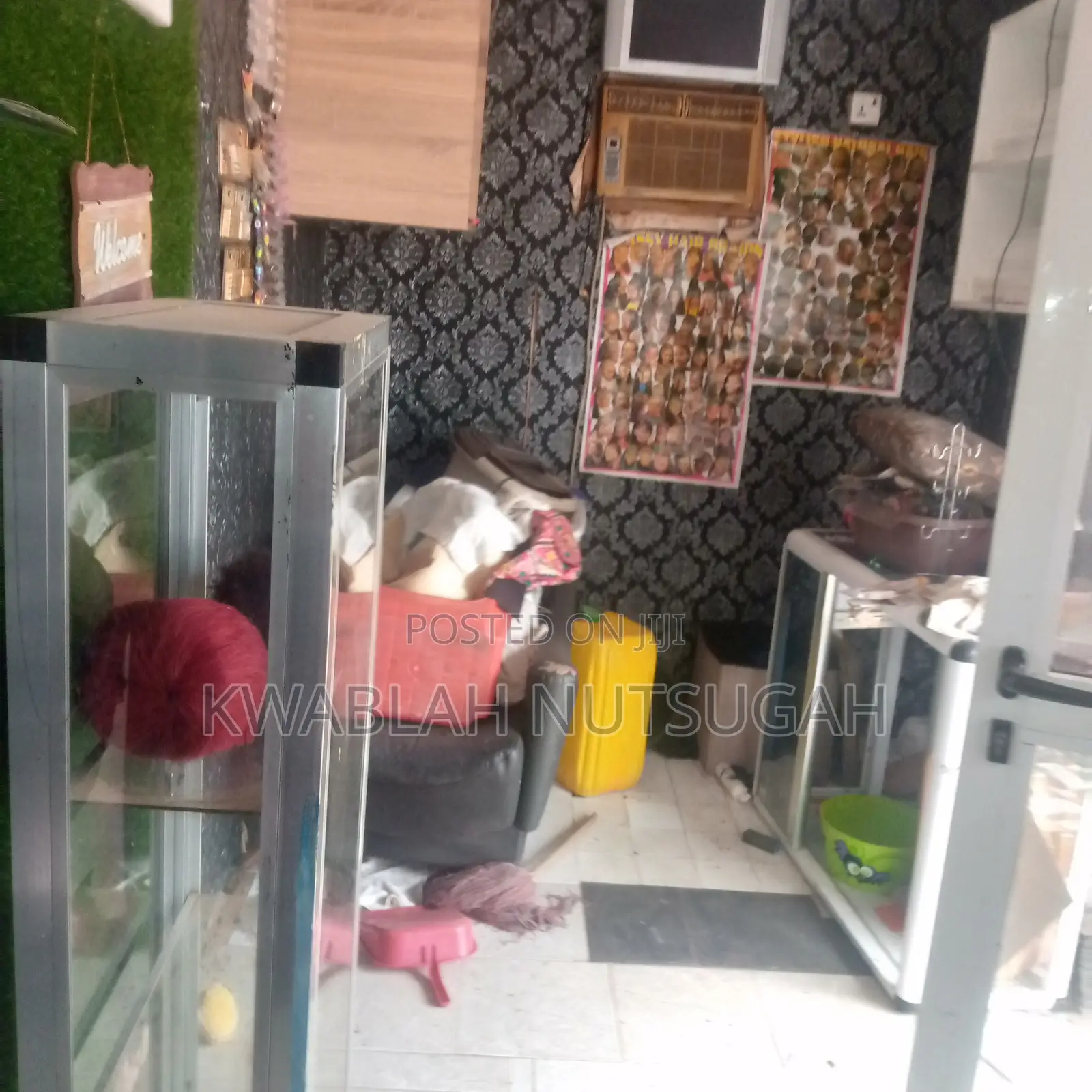 Roadside Container Shop for Rent at Nungua- Barrier