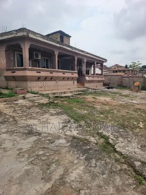 Land for Sale at Santa'si Near Zango