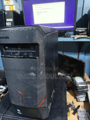Desktop Computer Asus 8GB Intel Core i7 HDD+SSD 1T