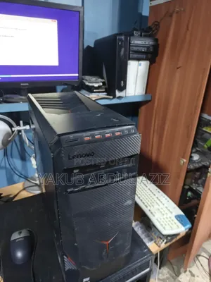 Desktop Computer Asus 8GB Intel Core i7 HDD+SSD 1T